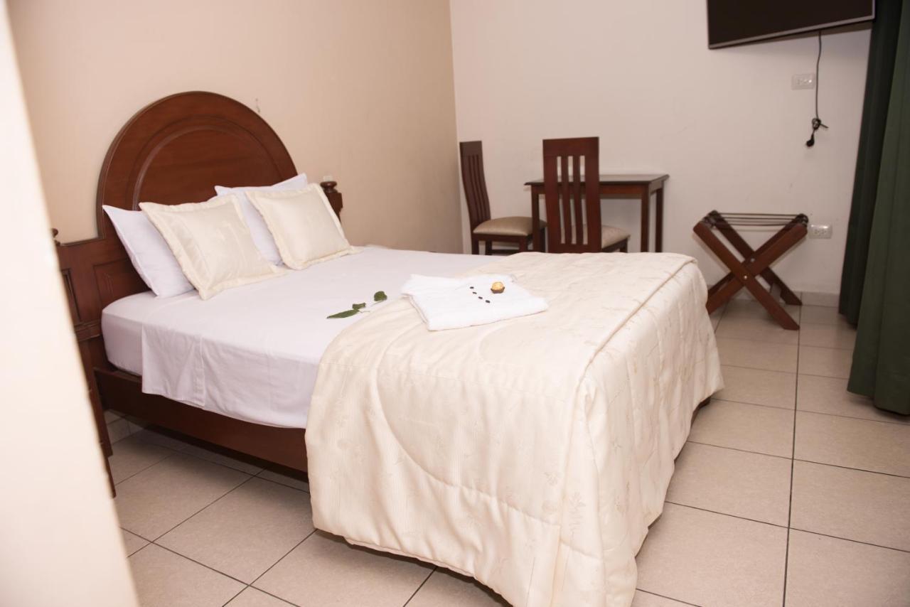 Hotel Presidente Trujillo Exterior foto